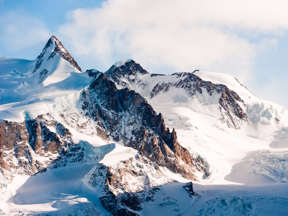 the-alps-run-through-much-of-switzerland-and-the-countrys-highest-peak